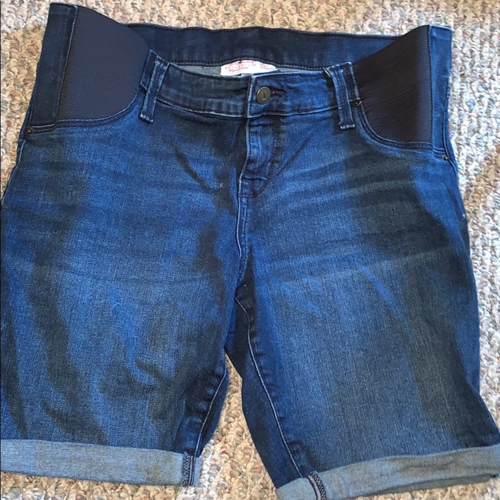 Bermuda Maternity shorts